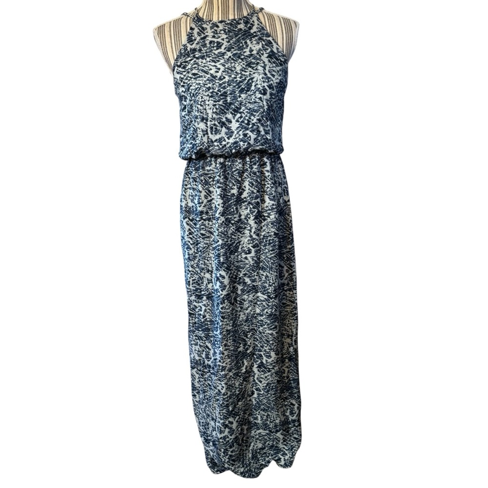 One Clothing Maxi Dress Medium Blue White Patterned Sleeveless Elastic Waist